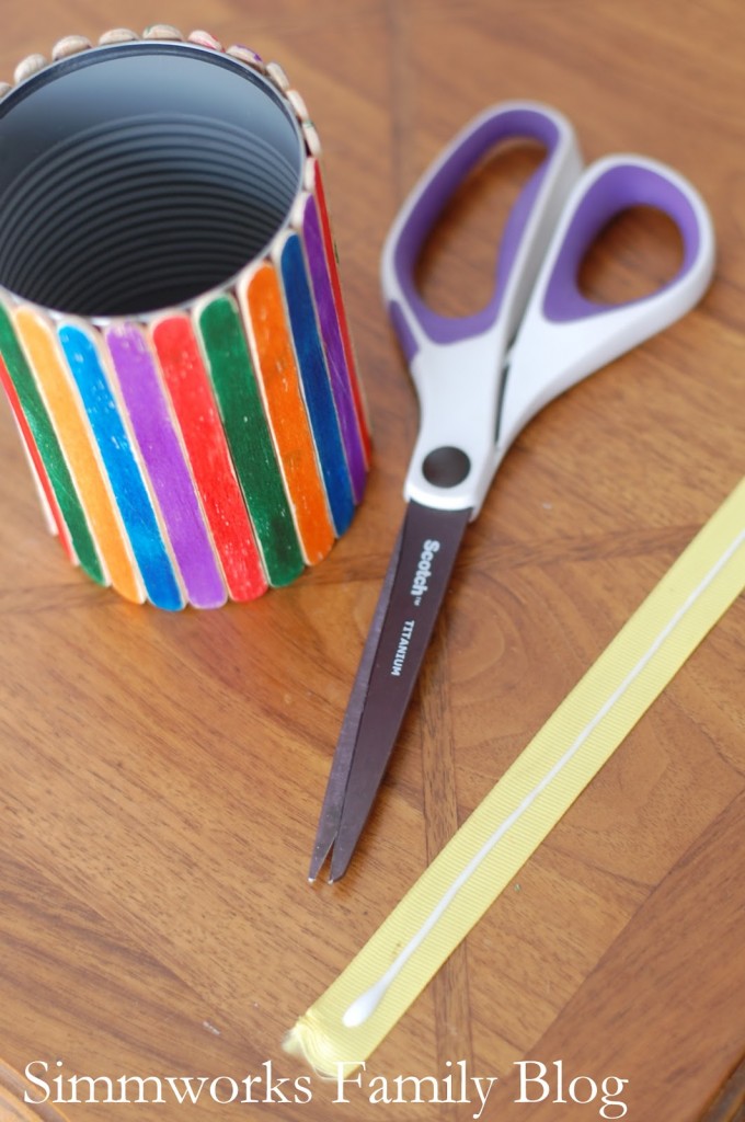 DIY Pencil Holder glue ribbon
