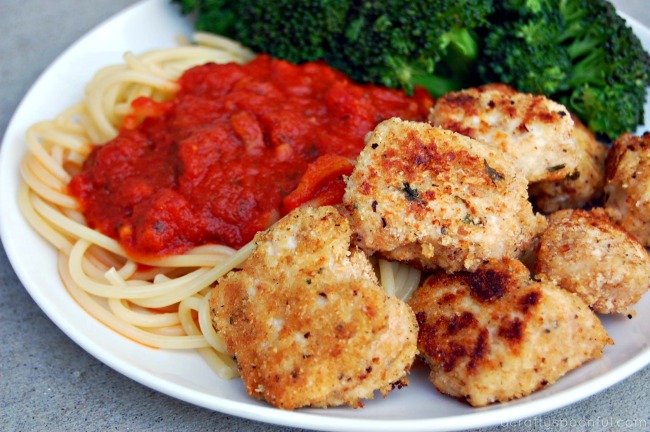 Mini Chicken Parmesan Burgers Recipe - Cooking with Kids — Upstart