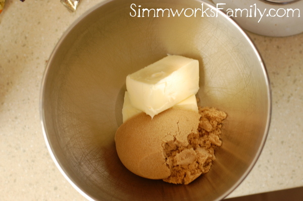 Candy Blondies sugar and butter