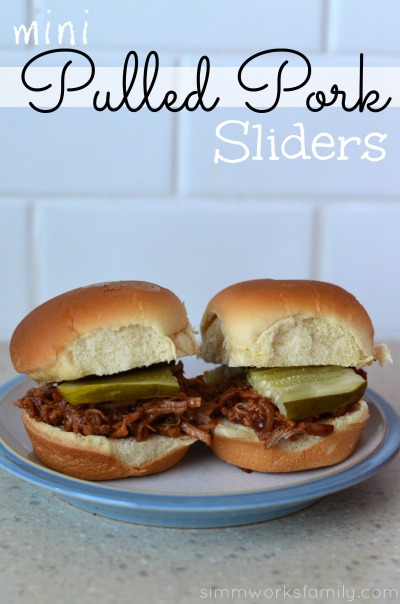 mini pulled pork sliders