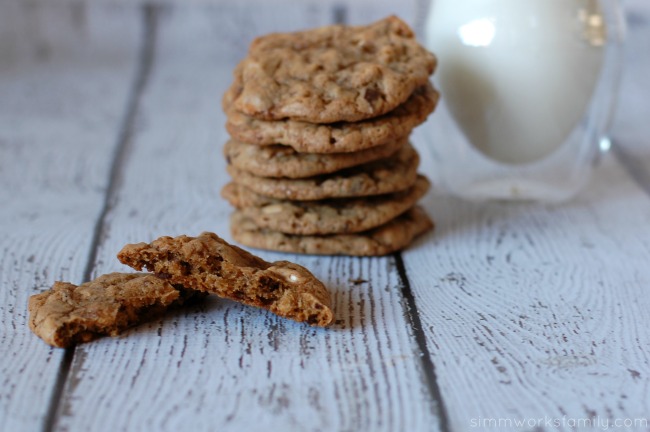 chocolate chip pretzel cookies