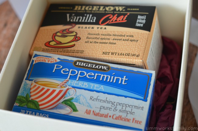 Perfect Hostess Gift for Tea with Bigelow peppermint tea #AmericasTea #shop