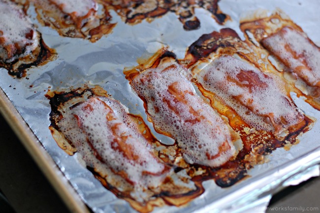 Ultimate BLT Sandwich - bake bacon in oven