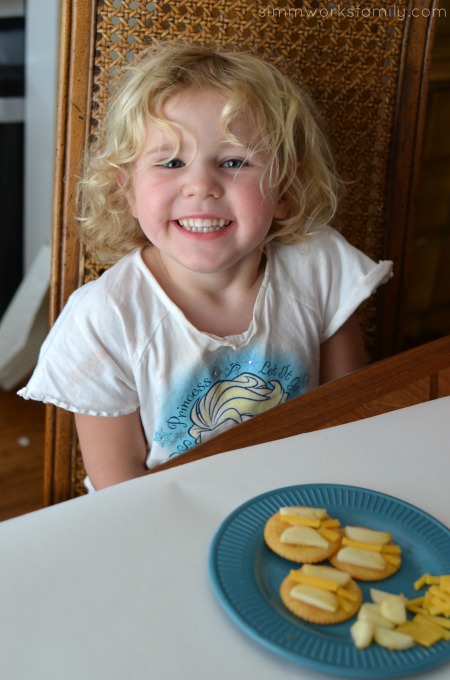 Making Snacktime Fun with Butterfly Crackers and RITZ®