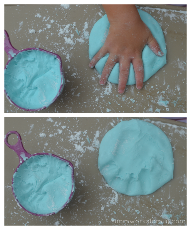 2-Ingredient Silly Putty - playing with silly putty