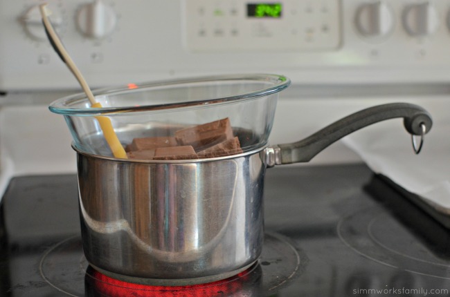 movie-night-popcorn-bark-melting-chocolate