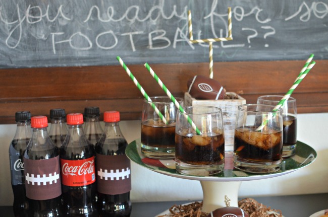 simple-football-party-snack-ideas-savory-and-sweet-dips-soda-slushes