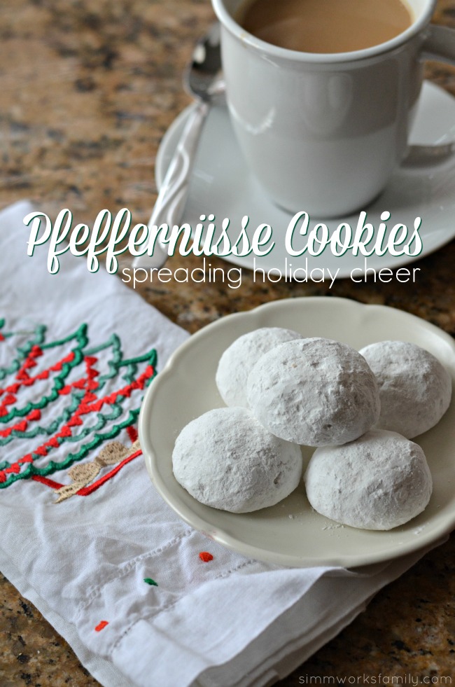 pfeffernu%cc%88sse-cookies-to-share-the-holiday-spirit