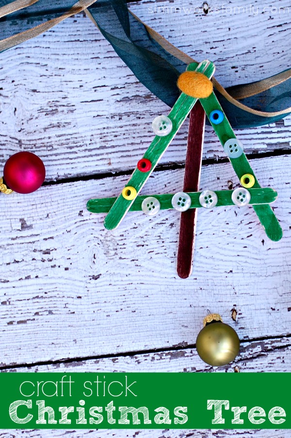 Craft Stick Christmas Tree - A Crafty Spoonful