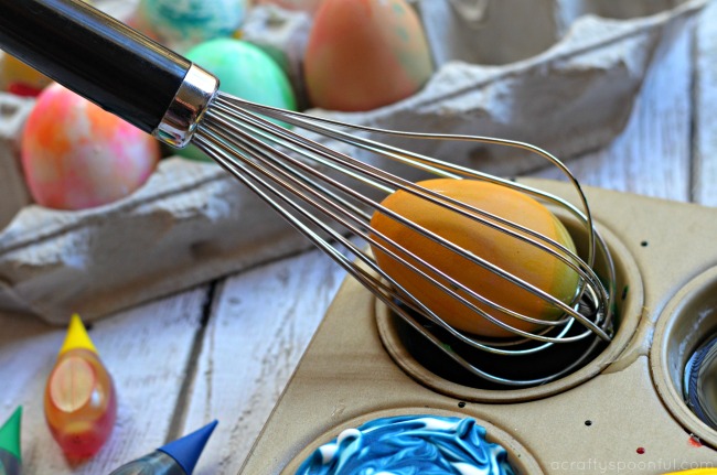 3-ways-to-dye-easter-eggs-with-toddlers-and-preschoolers-a-crafty